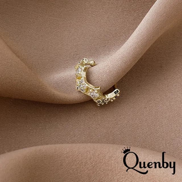 【Quenby】璀璨星芒排鑽設計耳骨夾(耳扣/飾品/配件) - momo購物網 - 好評推薦 -