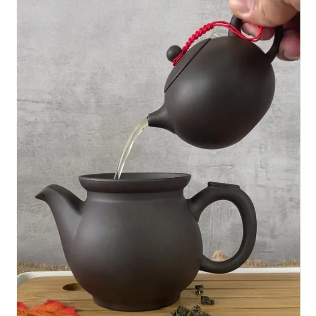 【台灣製造】小圓蛋壺 160ml 鶯歌陶藝之美(茶具 茶壺朱泥 紫砂 段泥 泡茶壺 茶杯)