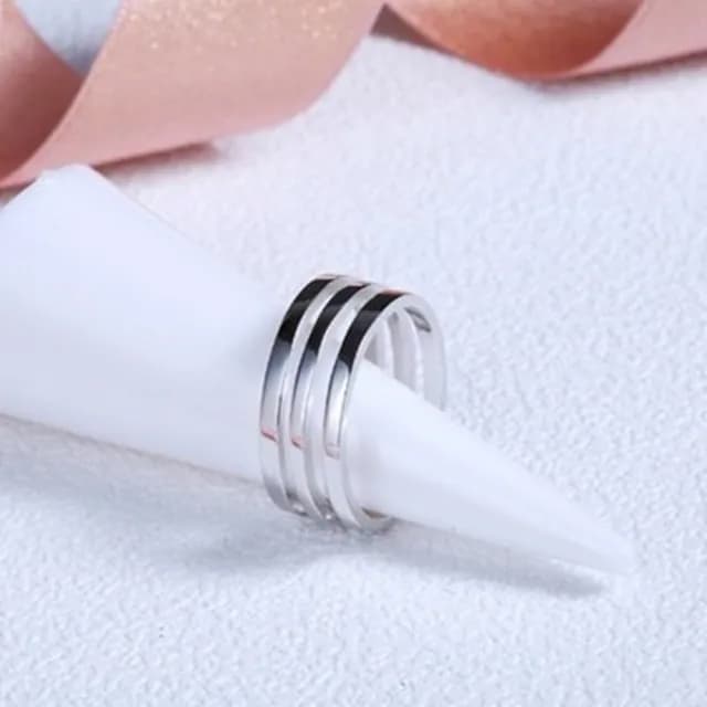 【米蘭精品】現貨+預購 925純銀戒指鑲鑽銀飾單件(韓版時尚典雅有型情人節生日聖誕節禮物男女飾品73dx28)