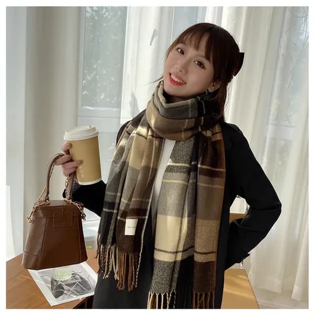 【HaNA 梨花】韓國明洞情侶款格紋系列．經典格子流蘇大圍巾(圍脖 圍巾 披肩)