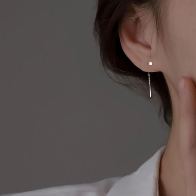 【Umi】浪漫小花造型耳環(日韓時尚潮流女飾品 銀色耳飾 耳針 耳墜 耳釘 生日 情人節 禮物)