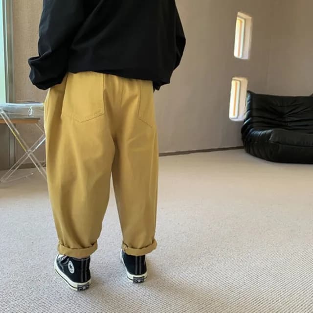 【橘魔法】（零碼出清）側扣造型鬆緊褲頭休閒褲(卡其褲 長褲 褲子 兒童 童裝 大童 中童 男童)