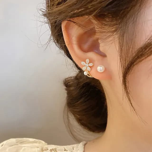 【Umi】925純銀針淡金色巴洛克微鑲鋯石復古輕奢珍珠與小花朵造型耳環(日韓時尚潮流耳飾耳針耳墜耳釘65414)