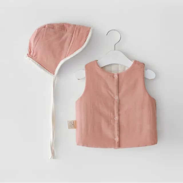 【橘魔法】麂皮質感壓紋雙面穿鋪棉背心+帽子(鋪棉背心 外套 夾克 中性款 男童 女童 兒童 童裝)