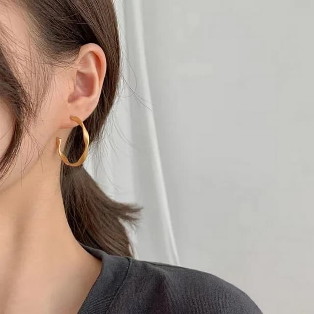 【Golicc】耳環 歐美 誇張 大C(99購物限定 生日 飾品 耳釘 耳飾 耳墜 禮物)