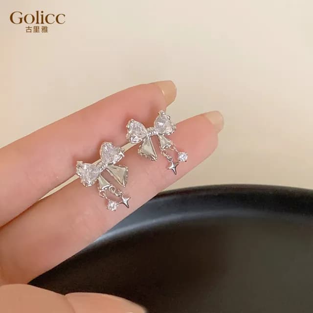 【Golicc】耳環 鋯石 蝴蝶結(99購物限定 生日 飾品 耳釘 耳飾 耳墜 禮物)
