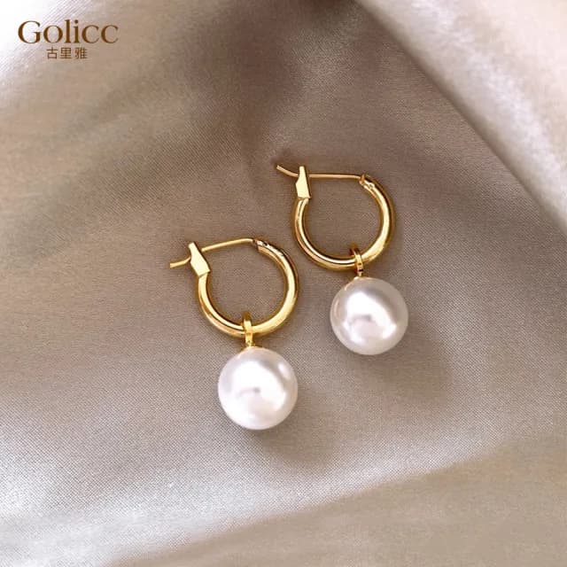 【Golicc】耳環 明星同款 最愛經典珍珠(雙11 聖誕節 生日 飾品 耳釘 耳飾 耳墜 禮物)