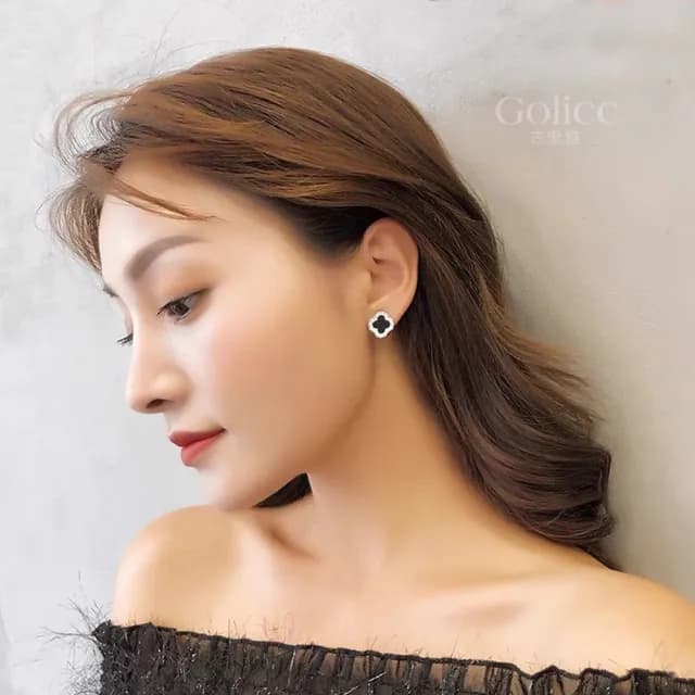 【Golicc】耳環 經典 四葉草 水鑽(七夕 情人節 生日 飾品 耳釘 耳飾 耳墜 禮物)