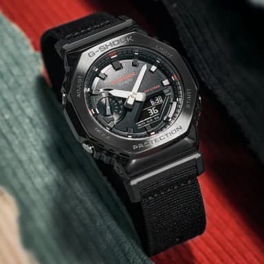 【CASIO 卡西歐】G-SHOCK 金屬八角防護構造雙顯錶 情人節 禮物(GM-2100CB-1A/速)