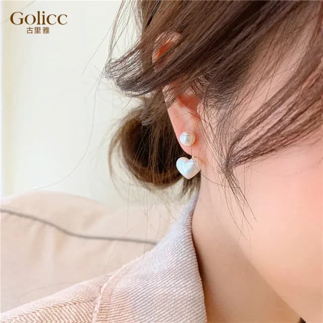【Golicc】耳環 東大門 珍珠 愛心(99購物限定 生日 飾品 耳釘 耳飾 耳墜 禮物)