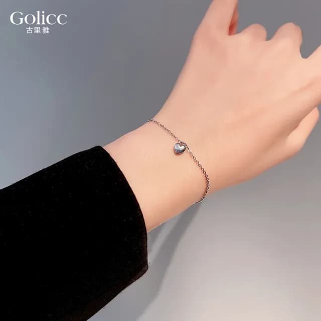 【Golicc】手鍊 ins 簡約 愛心 鈦鋼(七夕 情人節 生日 手環 手繩 首飾 飾品 禮物)