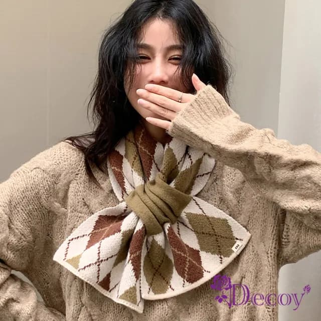 【Decoy】線條菱格＊加厚交叉固定保暖圍巾(顏色可選)