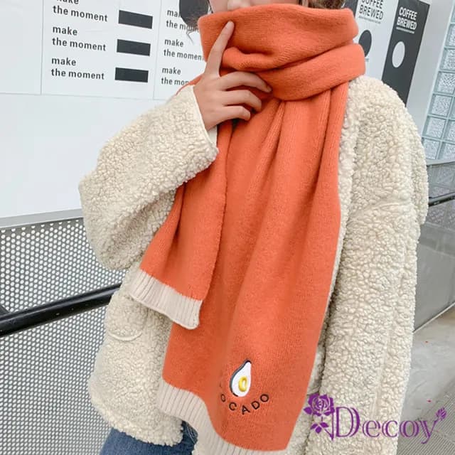 【Decoy】牛油果刺繡＊純色仿羊絨保暖圍巾(顏色可選)