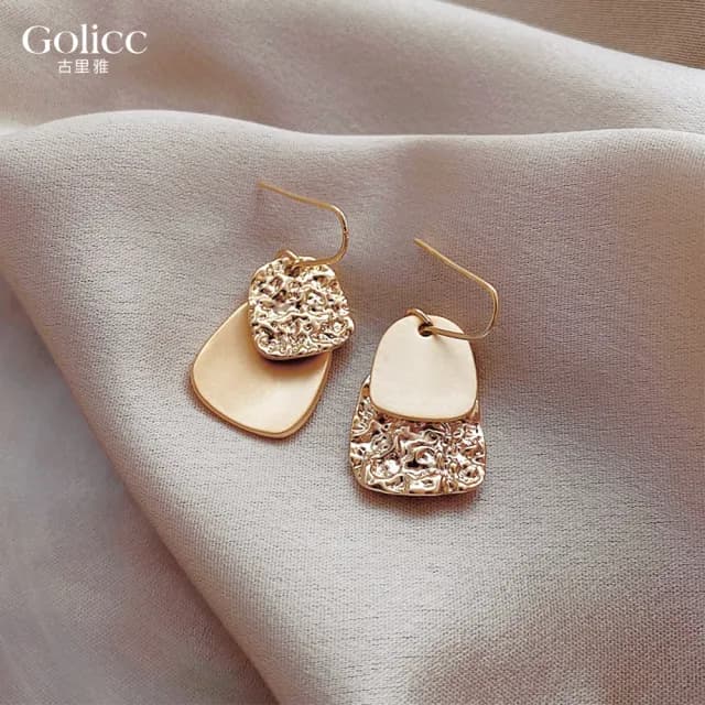 【Golicc】耳環 簡約 亮片(99購物限定 生日 飾品 耳釘 耳飾 耳墜 禮物)