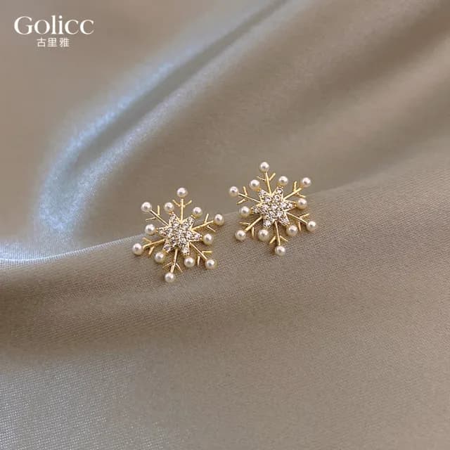 【Golicc】耳環 雪花 珍珠(99購物限定 生日 飾品 耳釘 耳飾 耳墜 禮物)