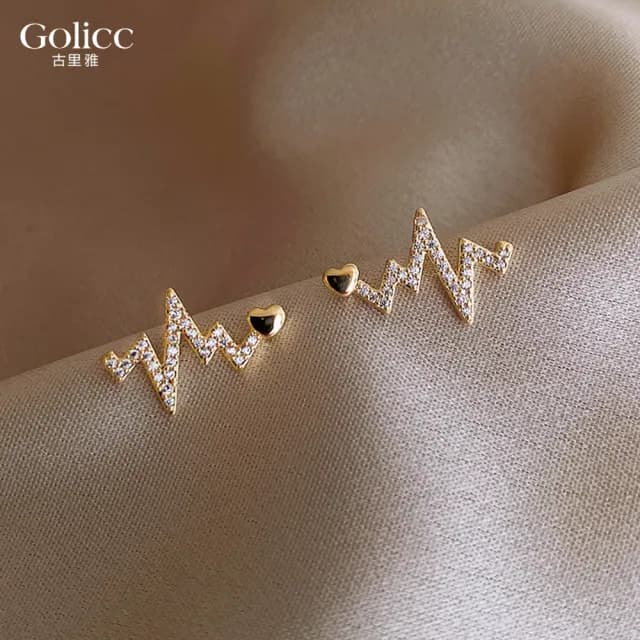 【Golicc】耳環 韓版 閃點 愛心(七夕 情人節 生日 飾品 耳釘 耳飾 耳墜 禮物)