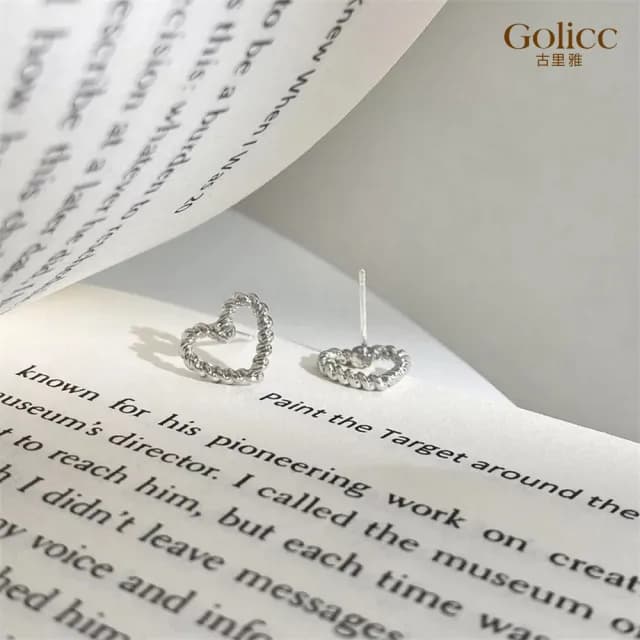 【Golicc】耳環 韓版 簡約 麻花 愛心(七夕 情人節 生日 飾品 耳釘 耳飾 耳墜 禮物)
