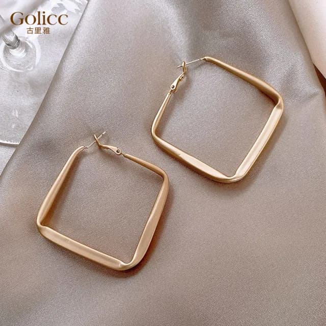 【Golicc】耳環 韓版 金色 素方(99購物限定 生日 飾品 耳釘 耳飾 耳墜 禮物)