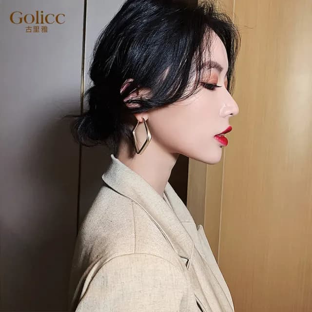 【Golicc】耳環 韓版 金色 素方(99購物限定 生日 飾品 耳釘 耳飾 耳墜 禮物)