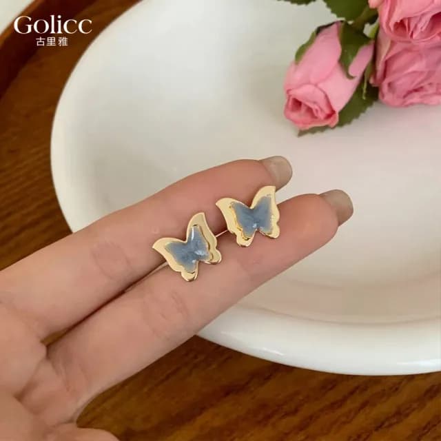 【Golicc】耳環 立體 藍色 蝴蝶(七夕 情人節 生日 飾品 耳釘 耳飾 耳墜 禮物)