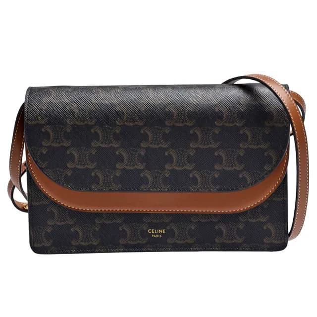 【CELINE】經典TRIOMPHE帆布羊皮飾邊拉暗釦多夾層斜背包(黃褐色10D852CG9.04LU)