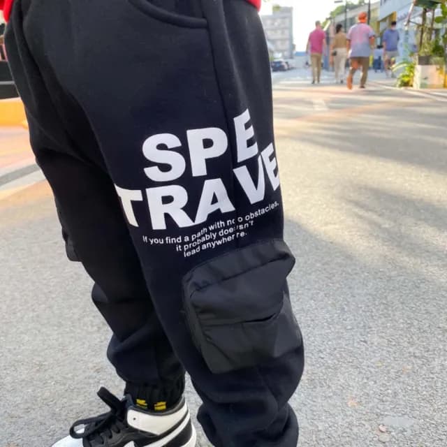 【橘魔法】側邊滑面口袋不倒絨鬆緊褲頭縮口長褲(大童 棉褲 男童 長褲 縮口褲 童裝 褲子 童裝)