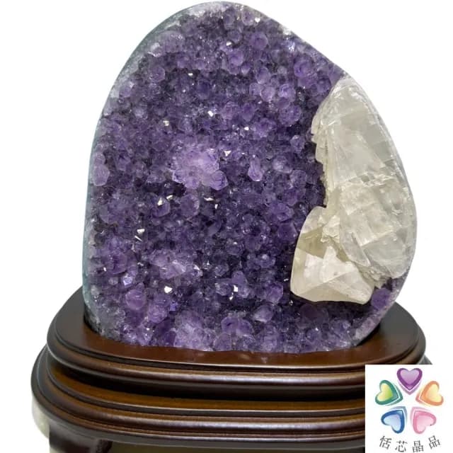 【恬芯晶品】UK4烏拉圭方解石水晶開運外來財(紫水晶消磁淨化財運財位招財招貴人紫晶鎮新年禮物新春)