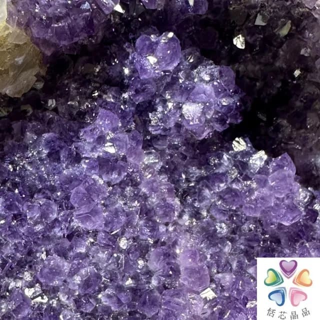 【恬芯晶品】UK1烏拉圭方解石水晶開運外來財(紫水晶消磁淨化財運財位招財招貴人紫晶鎮新年禮物新春)