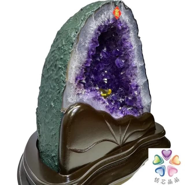 【恬芯晶品】3.8kg精選巴西紫水晶洞新居財位擺設XA63(紫鈦晶晶洞開運招財招貴人開業財位新春禮物)