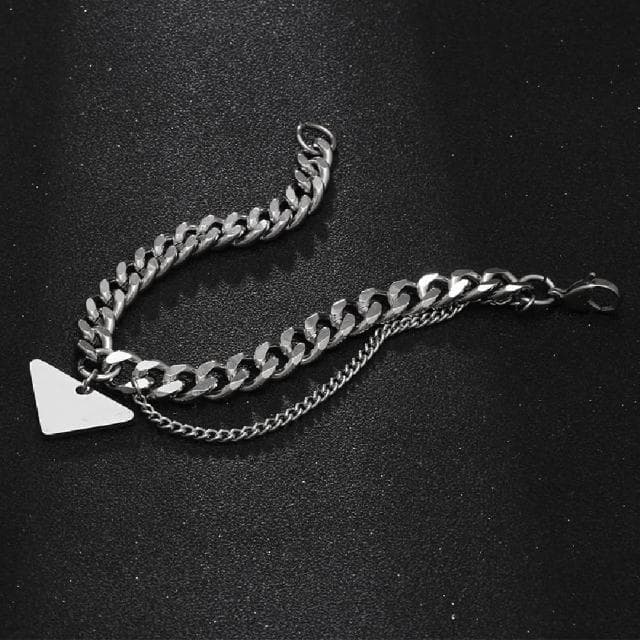 【米蘭精品】現貨+預購 鈦鋼手鍊鈦鋼手鏈(三角吊牌雙層纏繞男女飾品父親節情人節聖誕節交換禮物74fl24)