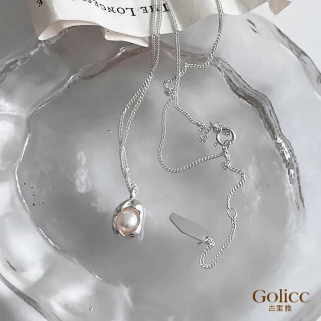 【Gulicc】項鍊 優雅簡約 豆莢珍珠(雙11 聖誕節 生日 鎖骨鍊 項鍊 飾品 禮物)