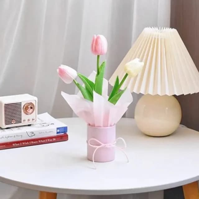 【JEN】仿真鬱金香抱桶花附手提袋(畢業禮物/交換禮物/情人節/母親節禮物/聖誕禮物)