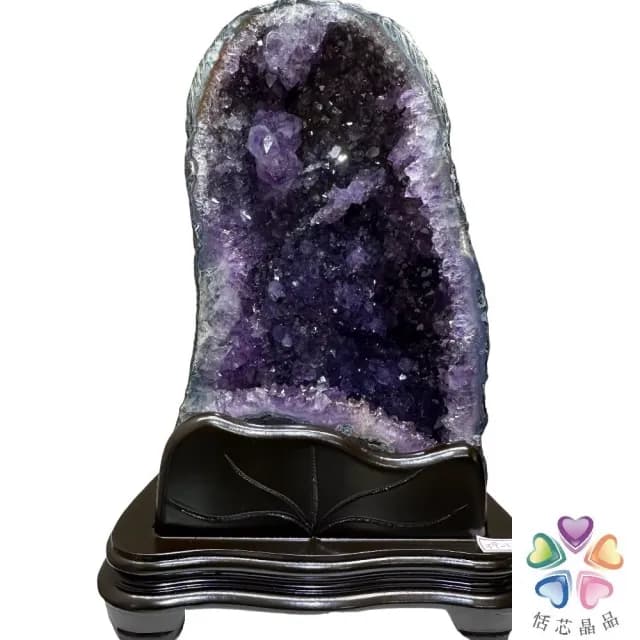 【恬芯晶品】8.25kg精選巴西紫水晶洞新居財位擺設XA93(紫鈦晶晶洞開運招財招貴人開業財位新春禮物)