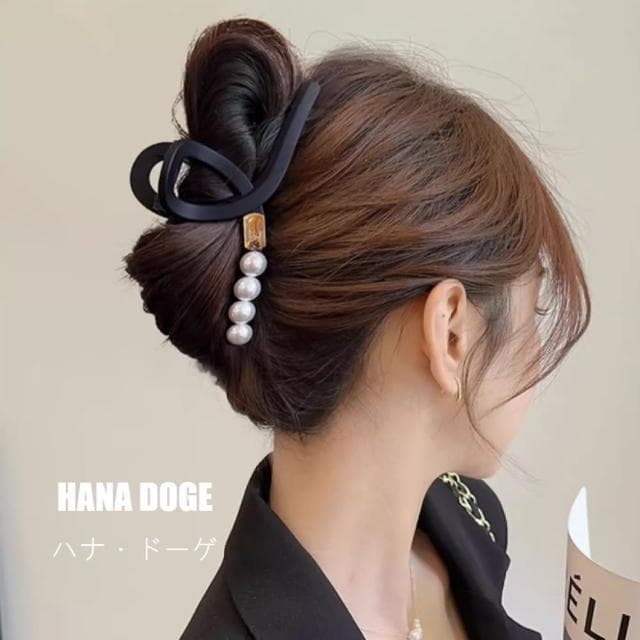 【HANA DOGE ハナ・ドーゲ】復古赫本小香風絕美高質感磨砂霧面珍珠交叉鯊魚夾髮夾(聖誕節禮物.交換禮物)