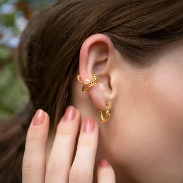 【Olivia Yao Jewellery】925純銀律動曲線天然珍珠耳夾(Fern  Collection/無耳洞福音)