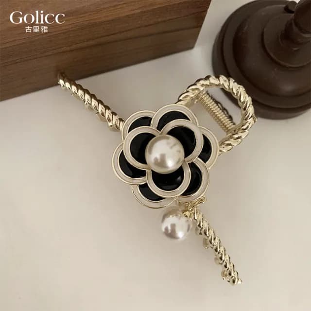 【Gulicc】髮夾 山茶花 小香風髮夾 抓夾(雙11 聖誕節 生日 髮飾 頭飾 鯊魚夾 抓夾 禮物)