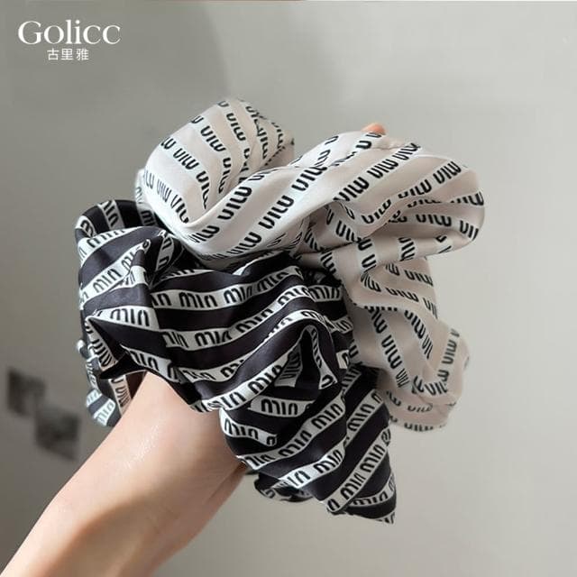 【Golicc】髮圈 氣質百搭 緞面質感 馬尾 大腸髮圈(母親節 生日 情人節 髮飾 頭飾 大腸圈 髮夾 禮物)