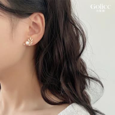 【Golicc】耳環 輕奢 金色樹葉 珍珠耳環(七夕 情人節 生日 飾品 耳釘 耳飾 耳墜 禮物)