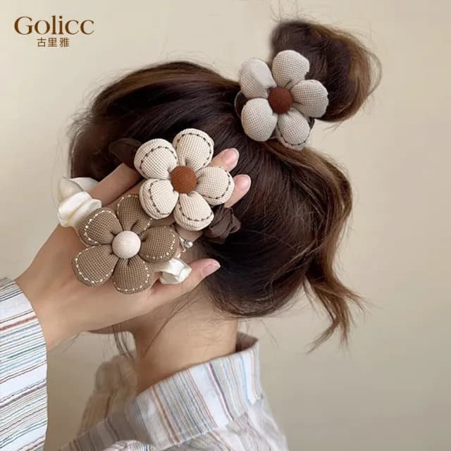 【Golicc】髮圈 可愛女孩 澎澎花朵蝴蝶結 2入(七夕 情人節 生日 髮飾 頭飾 大腸圈 髮夾 禮物)