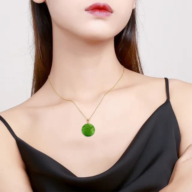 【Paiya 派亞】和田玉菠菜綠老料碧玉圓牌無事牌吊墜18K金項鏈女款玉石(過節送禮/交換禮物)