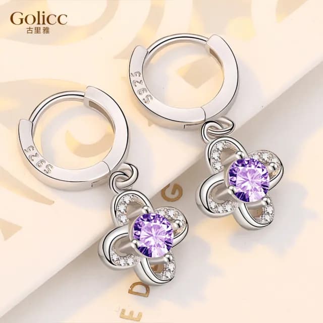 【Golicc】耳環 優雅幸運草 永恆花語(七夕 情人節 生日 飾品 耳釘 耳飾 耳墜 禮物)
