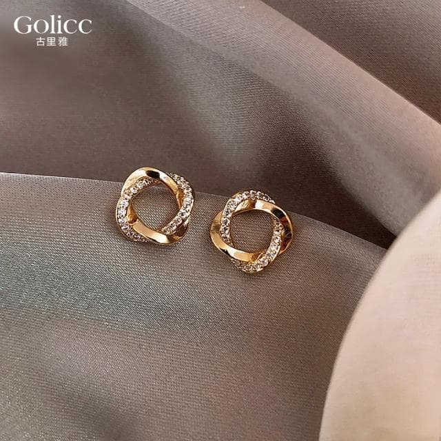 【Golicc】耳環 法式 復古 鑲鑽(618 七夕 情人節 生日 飾品 耳飾 耳墜 禮物)