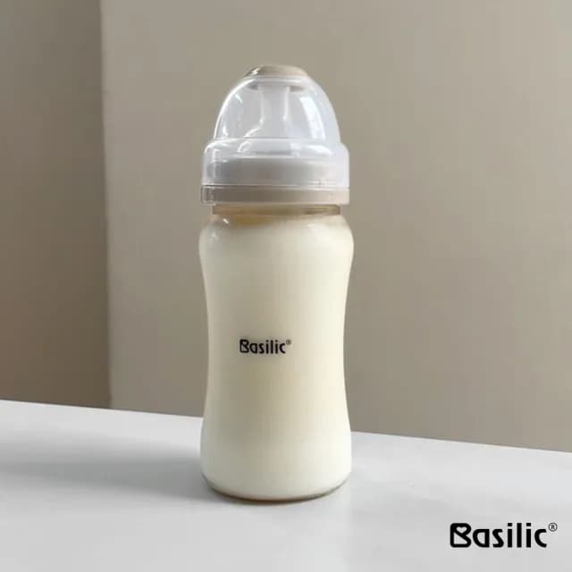 【Basilic 貝喜力克】專利防脹氣PPSU寬口奶瓶(240ml)