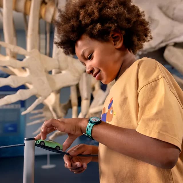 【Flik Flak】兒童手錶 TIME TO MOVE /靜音無秒針/兒童禮物/安全防水/瑞士製造 FBNP228(31.85mm)