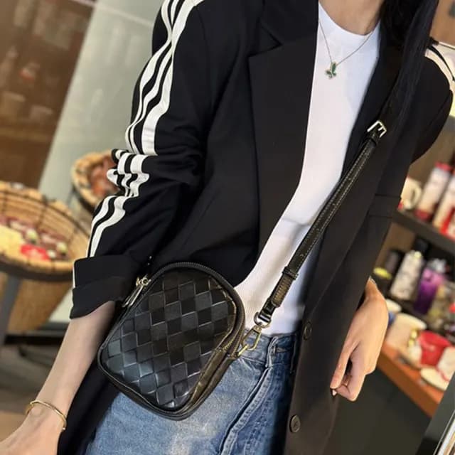 【MoonDy】情人節禮物 真皮包包  包包 包包女斜背包 小包包 便攜包 斜背包女小方包 可愛包包 白色包包 菱格
