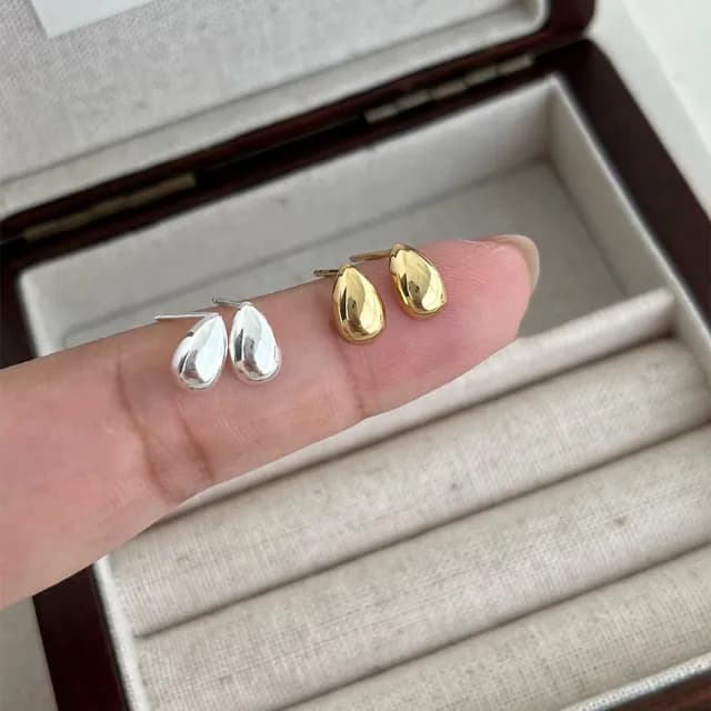 【LEESA】情人節禮物 純銀耳環\水滴耳環\純銀耳釘\韓國耳環\日系耳環\小耳環\耳釘\ins耳環\耳飾\銀耳環\女 