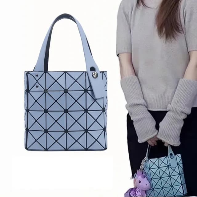 【LEEHER】父親節禮物 女包/女生包包/日系風格/2022新款/菱格包包/手提包/肩背包/小包包/三宅家/親子包/閨
