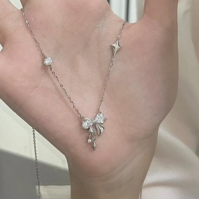 【LEEHER】女生/純銀項鍊/輕奢項鍊/生日禮物/蝴蝶結項鍊/韓國項鍊/鎖骨鍊/微型項鍊/送閨蜜/抗過敏項鍊