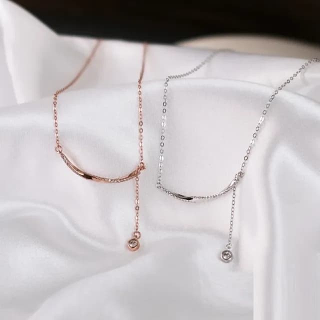 【Porabella】S925純銀微笑項鍊 莫比烏斯項鍊 鋯石項鍊 小眾設計款 情人節禮物 生日禮物 Necklace