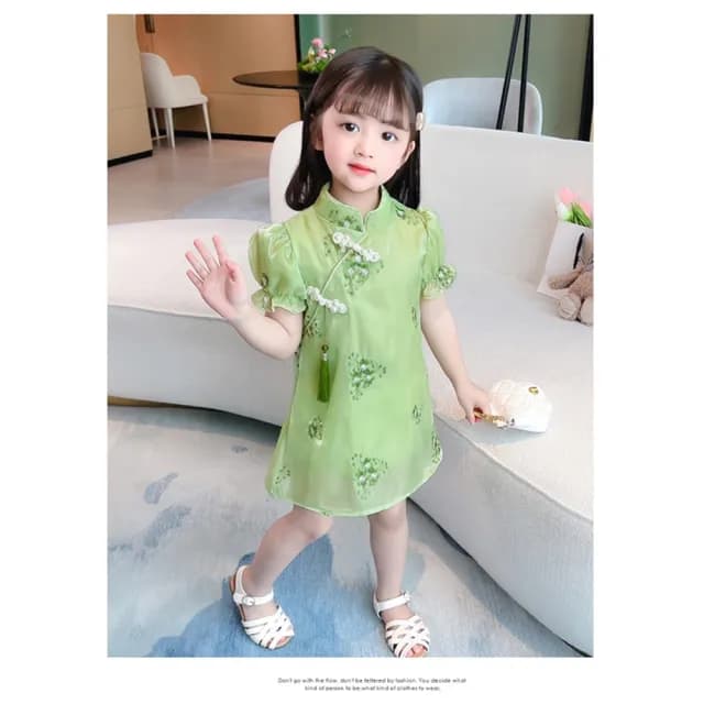 【橘魔法】珍珠盤扣光澤紗質旗袍(短袖 連身洋裝 連衣裙 連身裙 女童 兒童 童裝)